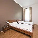 Aparthotel Downtown Kodanska 4*