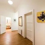 Downtown Kodanska Aparthotel Praga