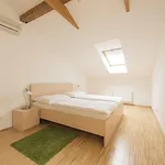 Aparthotel Downtown Kodanska Praga