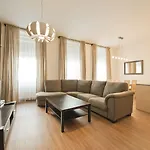 Aparthotel Downtown Kodanska
