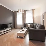 Downtown Kodanska Aparthotel
