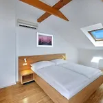 Aparthotel Downtown Kodanska 4*