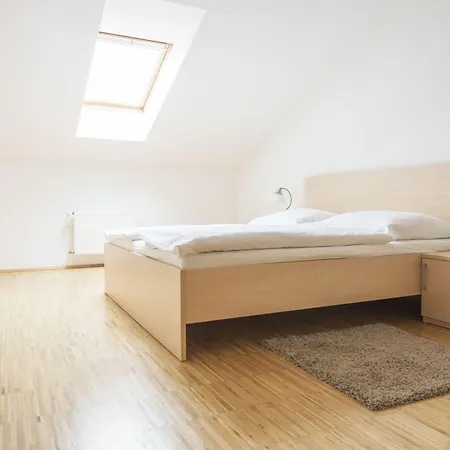 Downtown Kodanska Lejlighedshotel Prag
