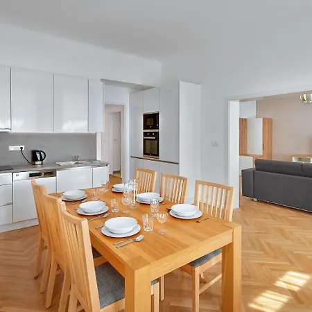 Downtown Kodanska Lejlighedshotel Prag