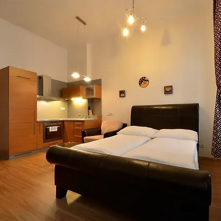 Downtown Kodanska Lägenhetshotell 4*