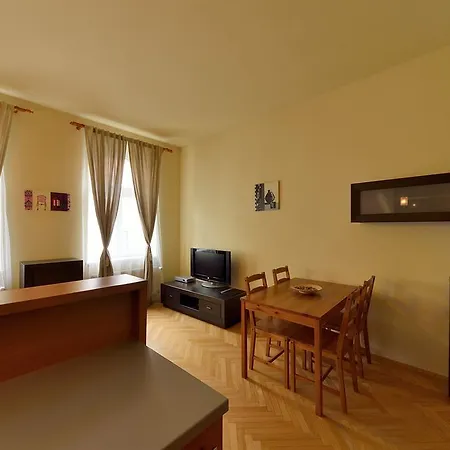 Downtown Kodanska Lejlighedshotel