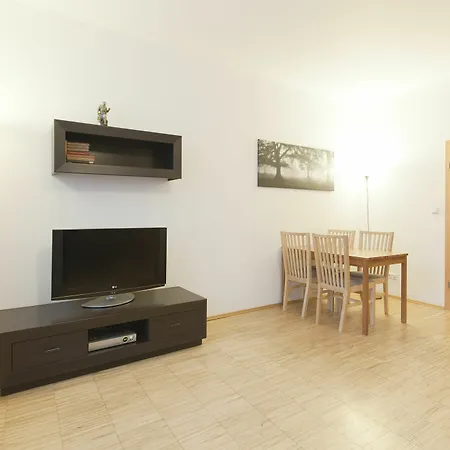 Downtown Kodanska Lägenhetshotell 4*