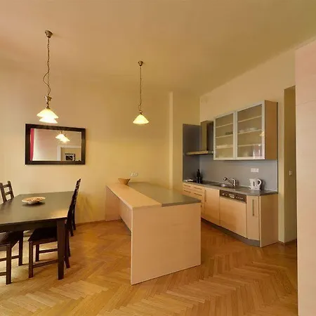 Aparthotel Downtown Kodanska Prague