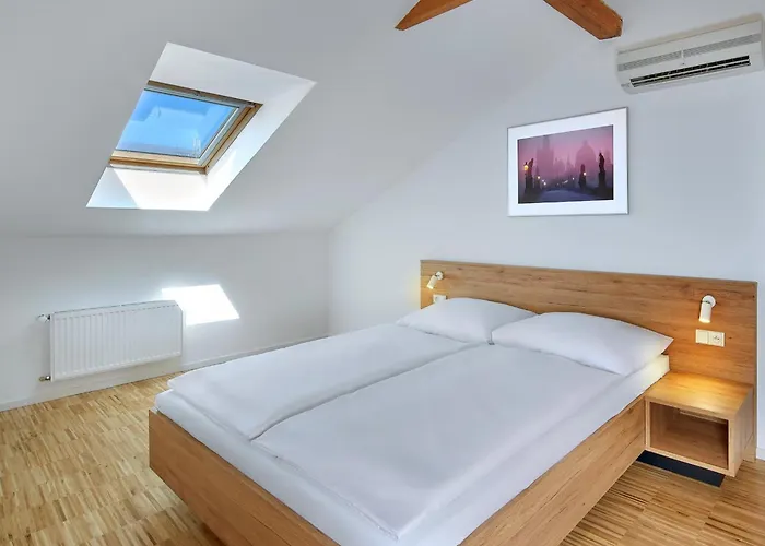 Downtown Kodanska 4* Prague