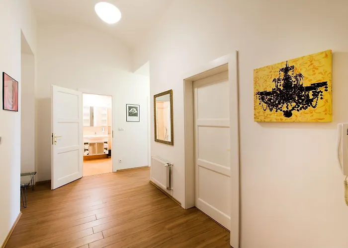 Downtown Kodanska Appart hôtel Prague