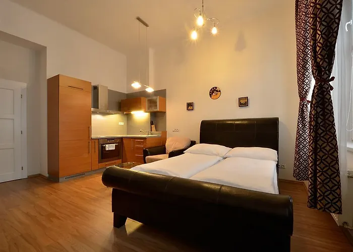 داون تاون سويتس كودانسكا شقة فندقية 4*